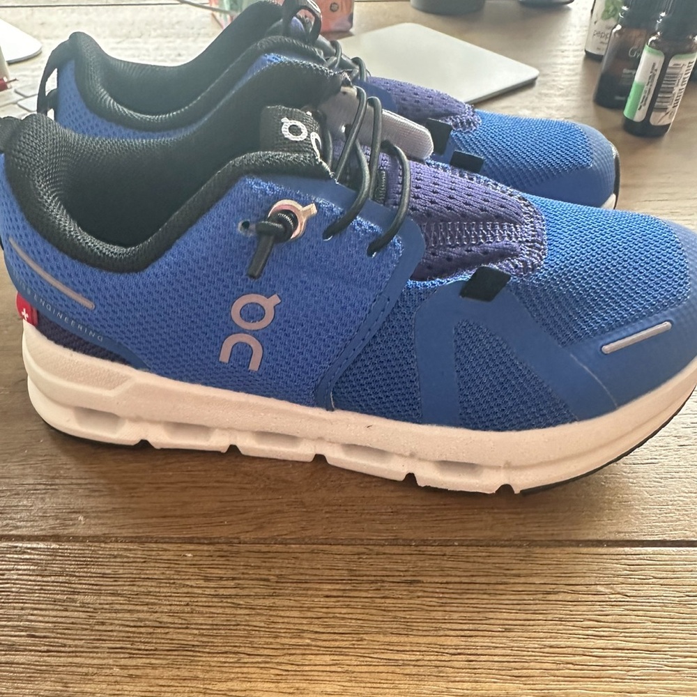 On Cloud Sneakers